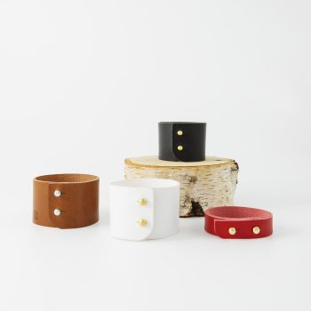 läderarmband breda och smala