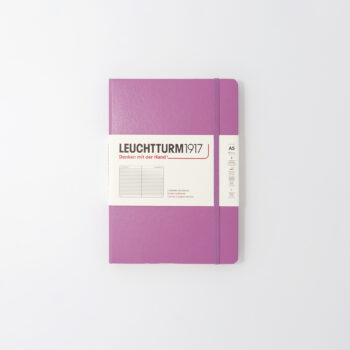 Rosa notebook från Leuchtturm1917, linjerad.